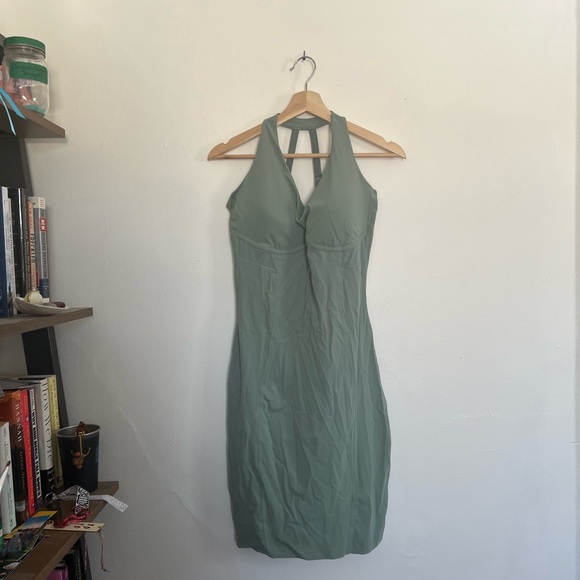 💐 Gymshark x Whitney Simmons DNU Whitney Dress | Leaf Green | NWOT | Size M - Picture 7 of 9